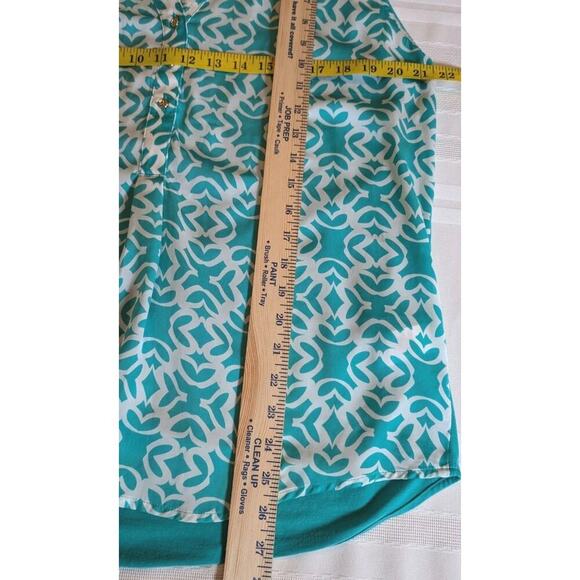 Hanna & Gracie Womens Top Blouse XL Sleeveless Green Batik V Neck Top - Picture 8 of 8